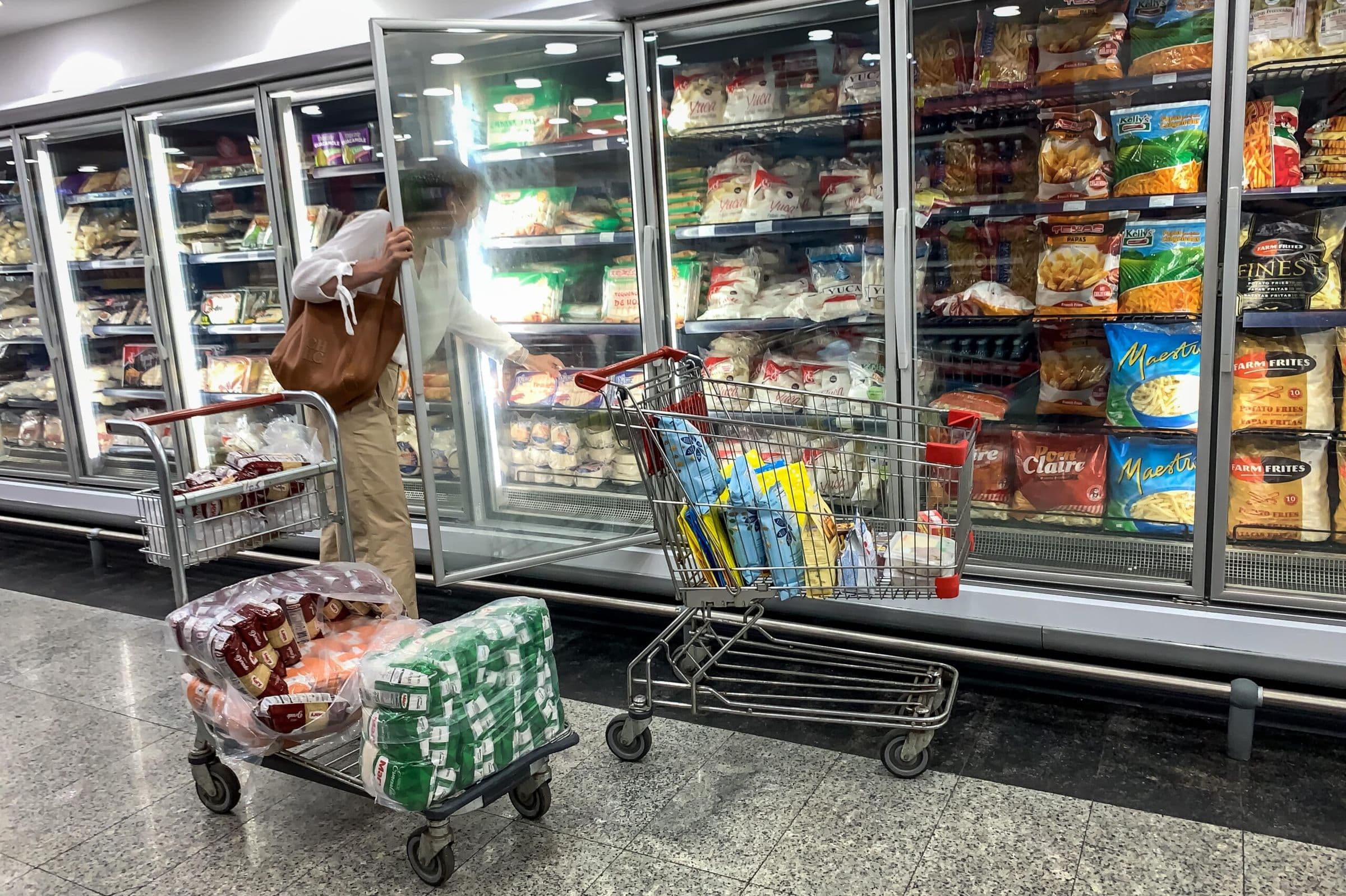 Análisis sectorial del consumo tras la emergencia sísmica